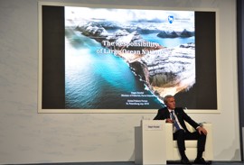 Høgni Hoydal tikið lut á Global Fishery Forum and Seafood Expo í Sankta Pætursborg