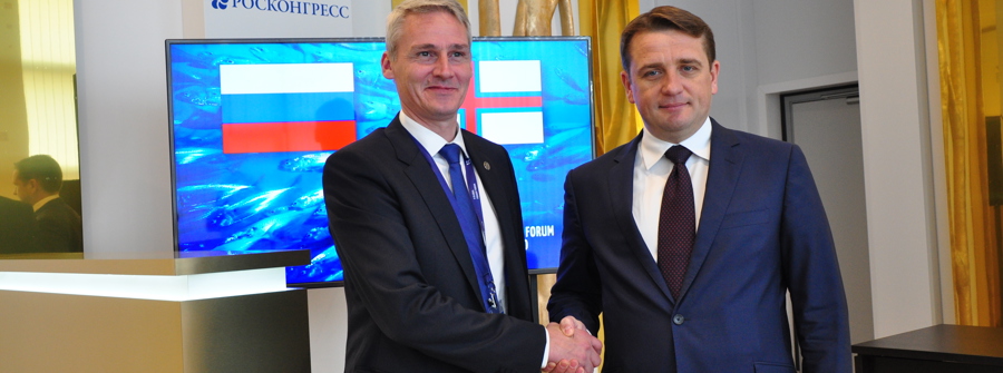 Høgni Hoydal, fiskimálaráðharri og Ilya Shestakov, russiskur fiskimálaráðharri