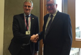 Høgni Hoydal, fiskimálaráðharri hitt skotska fiskimálaráðharran