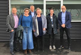 Trivnaðarnevndin vitjar á Almannaverkinum