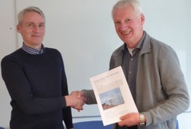 Veðurmenningarbólkurin handað landsstýrismanninum frágreiðing og tilmæli um dagførda, nøktandi og útbygda veðurtænastu í Føroyum