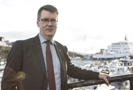 Skulu rinda minni inn í ALS