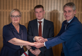 Starvsfólk á umsorganarøkinum fáa lønarlyft