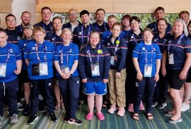 Føroysku umboðini hittu Special Olympics luttakararnar