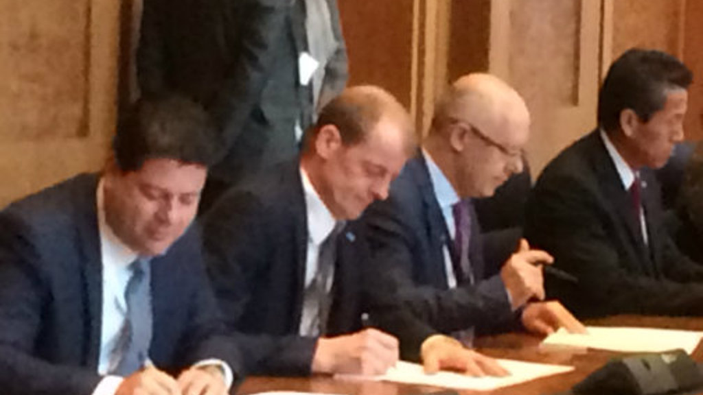 Føroyar millum 52 undangongulond í altjóða skattaavtalu