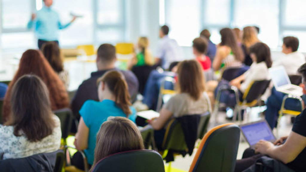 Hoyringsbólkar settir