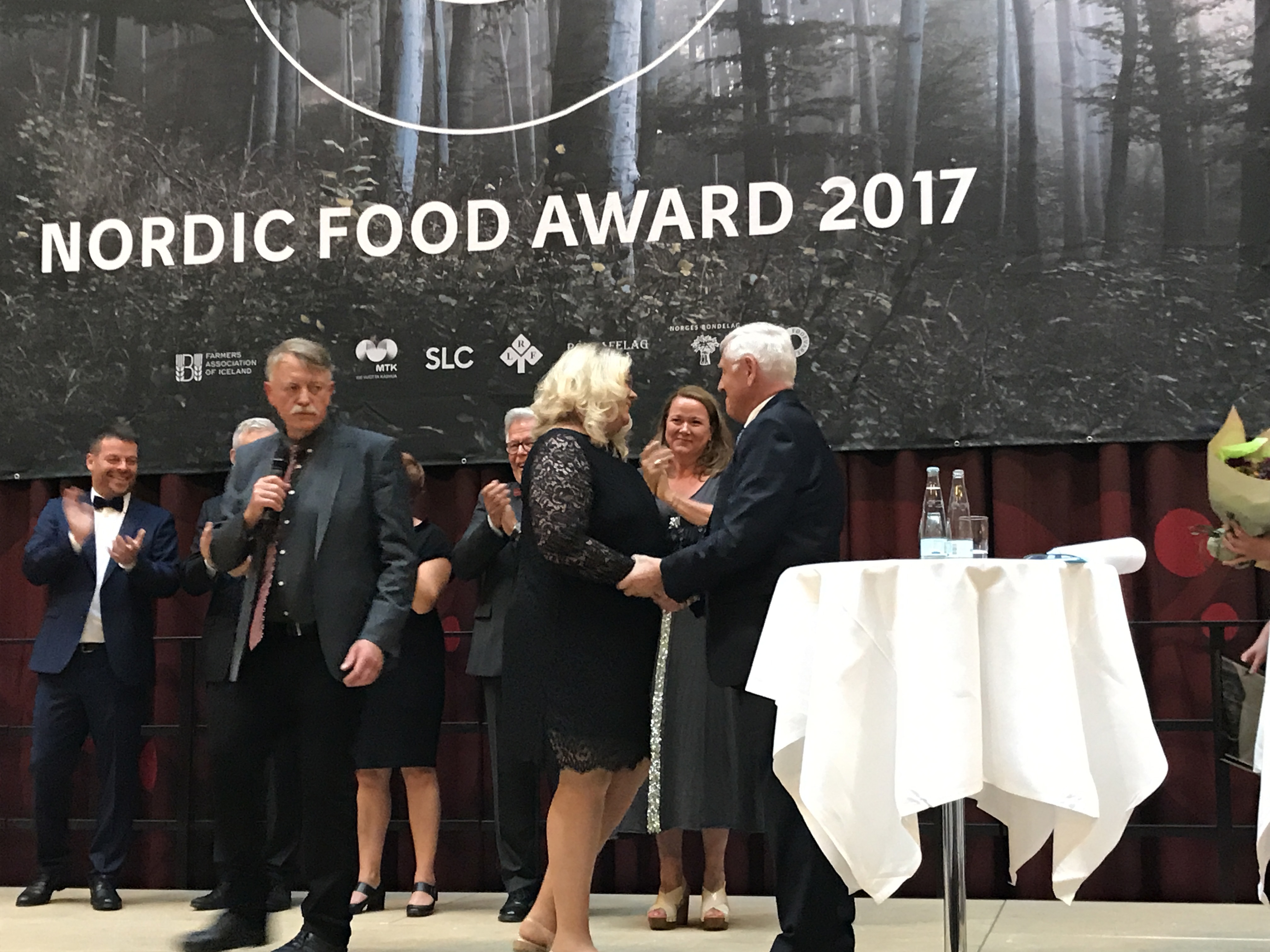 Poul Michelsen handaði virðislønina til Norðurlendska mathandverkaran