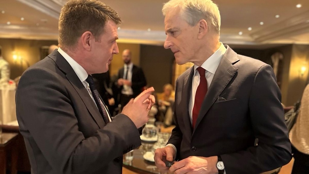 Løgmaður sent Jonas Gahr Støre lukkuynski