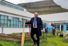 Hakin settur í, til triðja byggistig á Miðnámi á Kambsdali