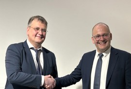 Á mál við Miðnámi á Kambsdali