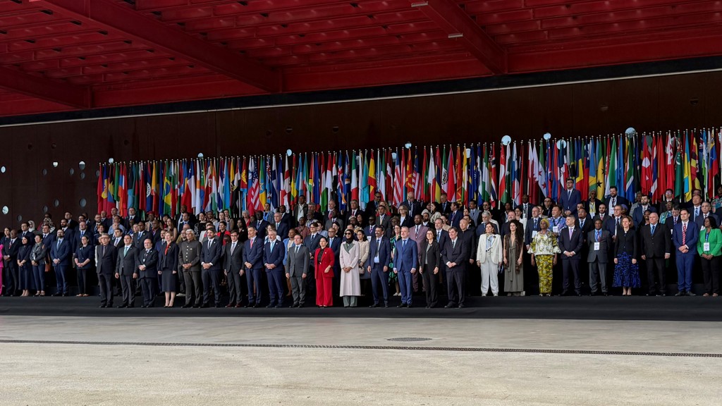 Landsstýrismaðurin á heimsráðstevnuni MONDIACULT hjá UNESCO