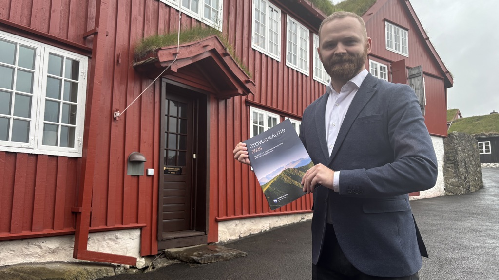 Nýtt útoyggjaálit handað landsstýrismanninum