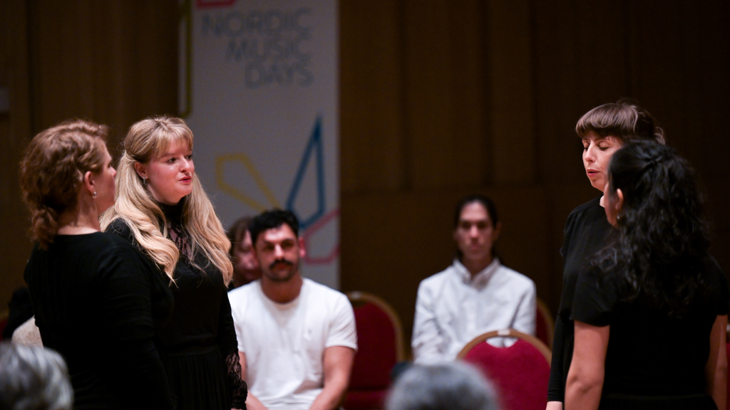 Føroyskur dámur á Nordic Music Days 2024